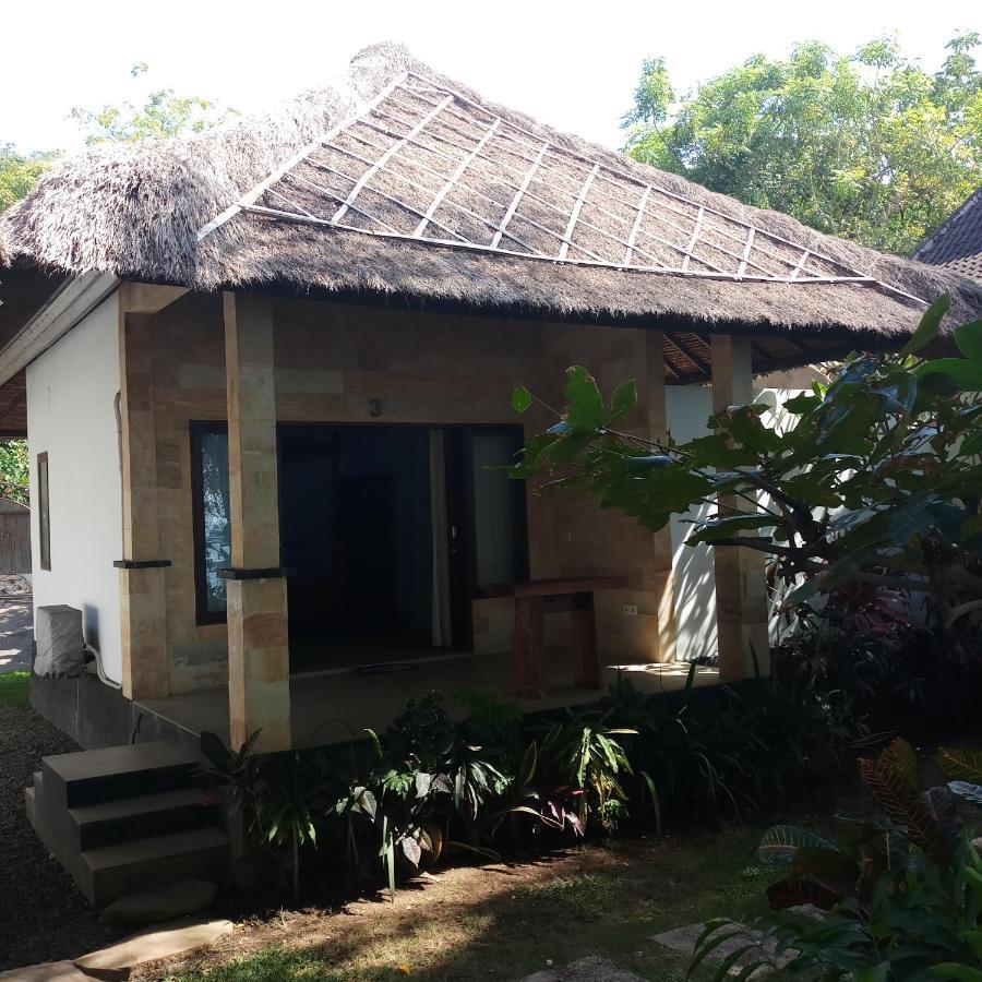 Jemeluk Beach Bungalows Amed  Exterior photo