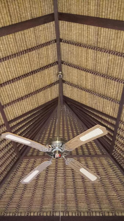 Jemeluk Beach Bungalows Amed  Exterior photo
